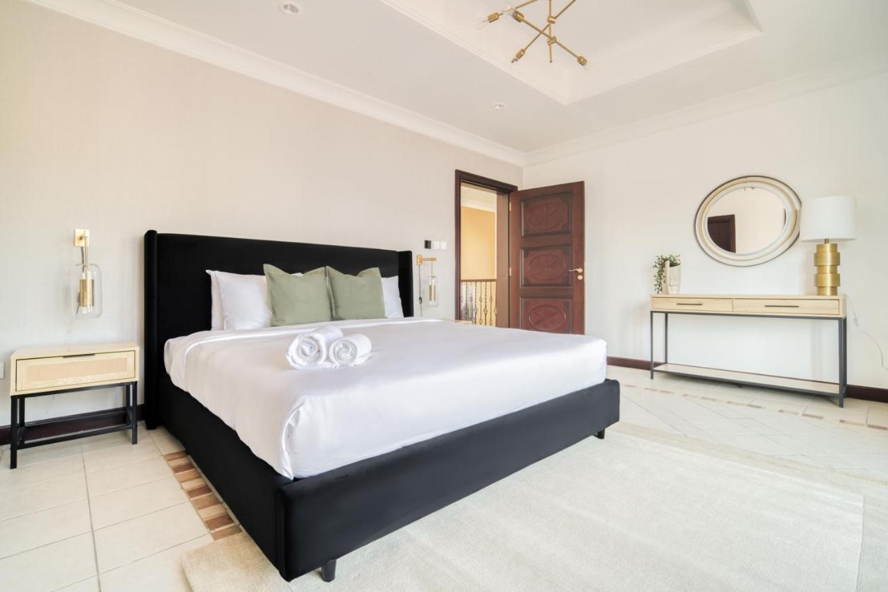 Stella Brilliant 4 Bdr Palm Private Pool