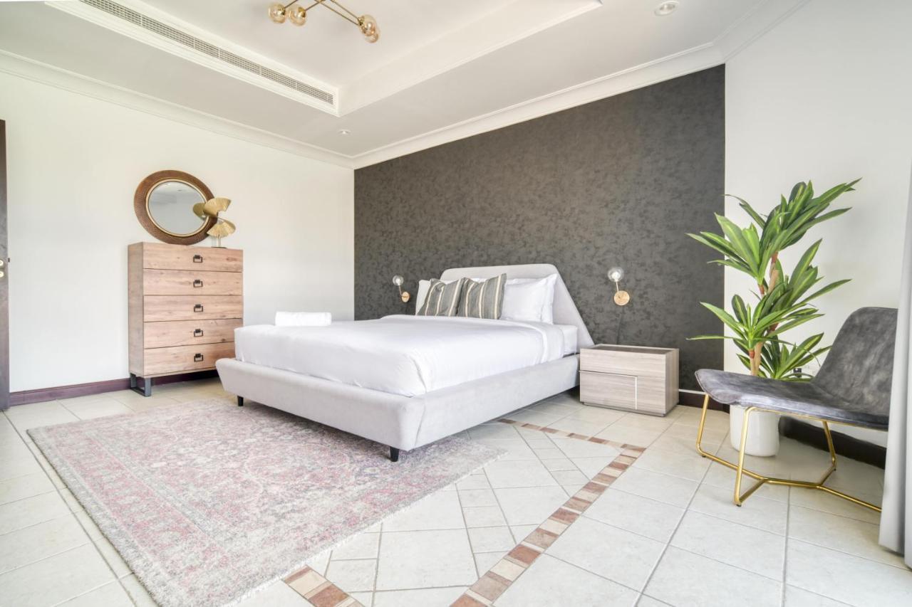 Stella Brilliant 4 Bdr Palm Private Pool Villa *